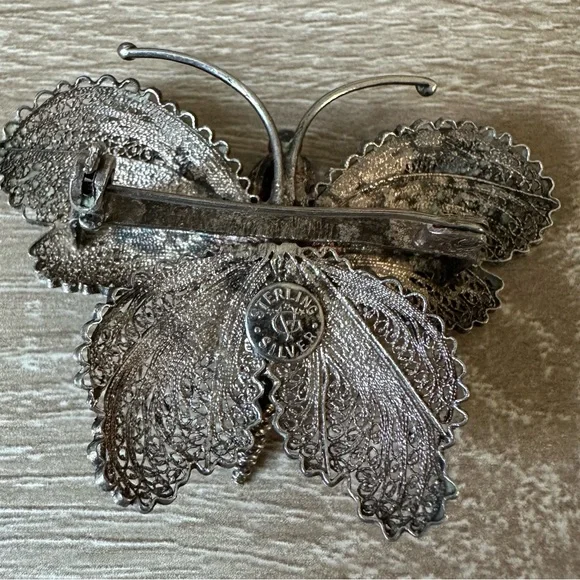 Vintage Butterfly Lace Sterling Brooch Pin - Picture 4 of 4